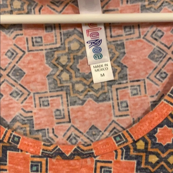 Lularoe Classic T - Picture 3 of 3